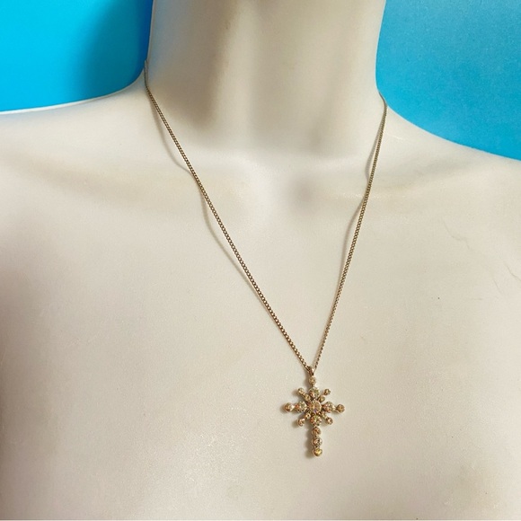 CAMROSE KROSS JBK Rhinestone Starlight Silver Tone Cross Necklace On Chain - Picture 7 of 9
